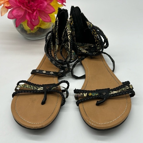 Call It Spring Black Gladiator Sandal Size 9 MCS5981C - Picture 2 of 7